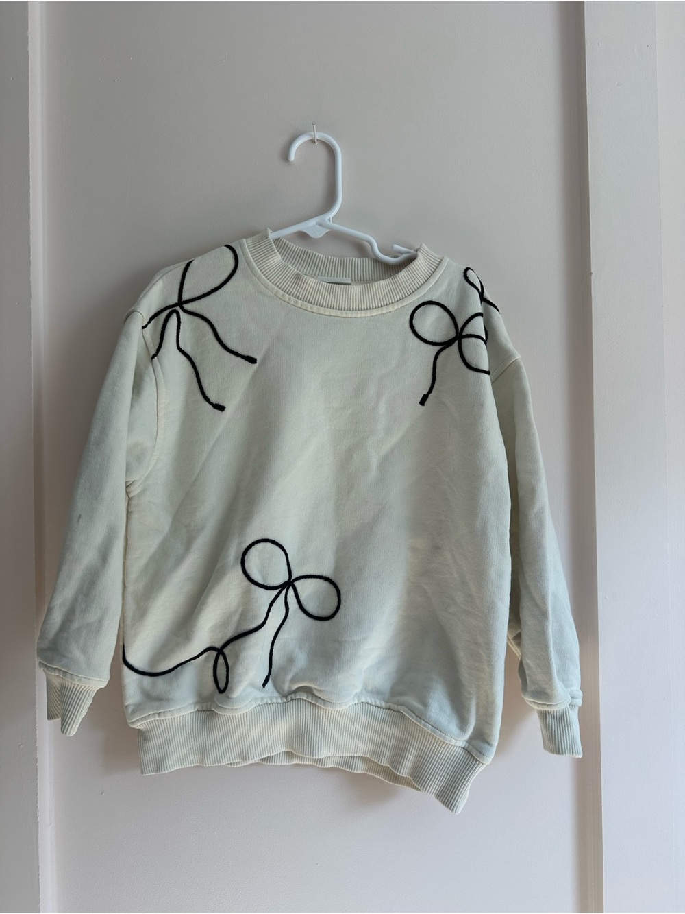 Zara Crewneck Sweater with Black Bow Line Accents